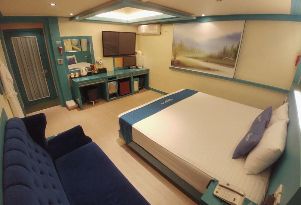 Hotel Andrest Пусан Экстерьер фото