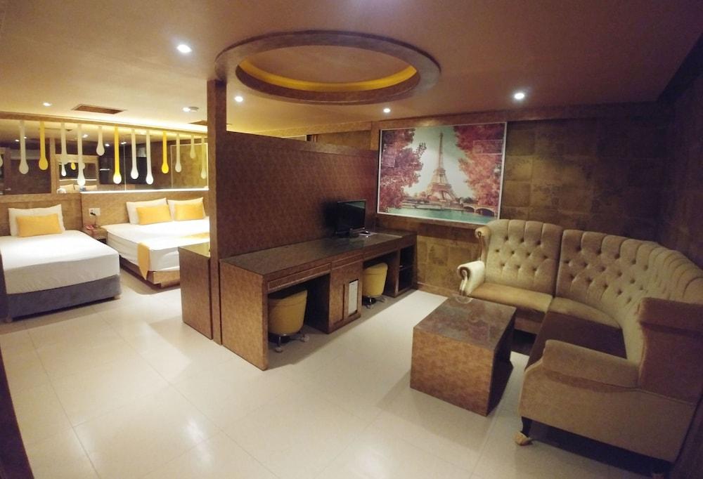Hotel Andrest Пусан Экстерьер фото
