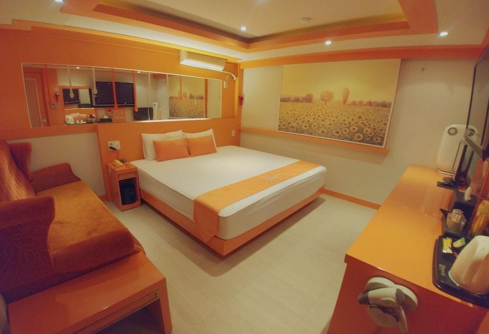 Hotel Andrest Пусан Экстерьер фото