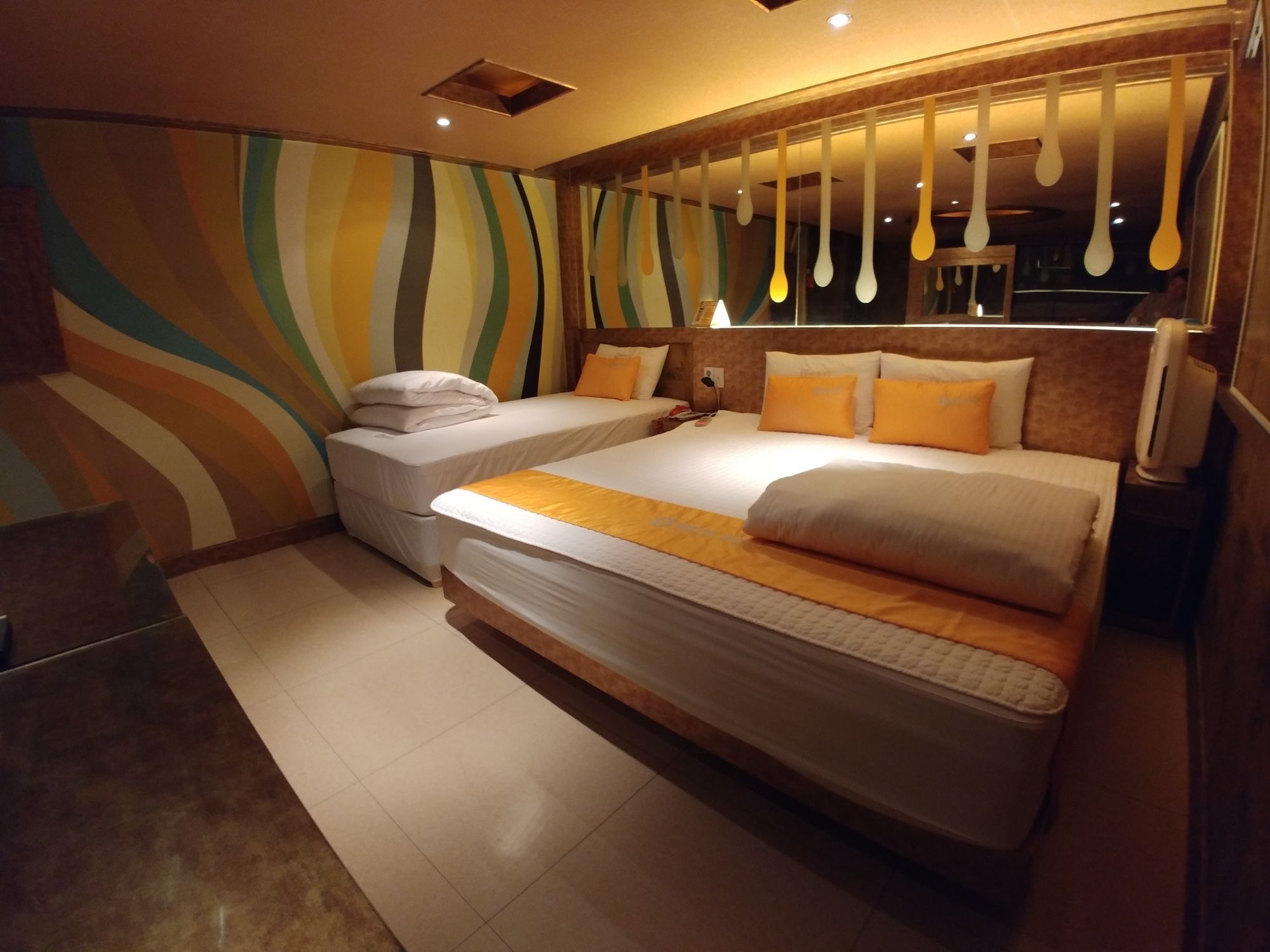 Hotel Andrest Пусан Экстерьер фото