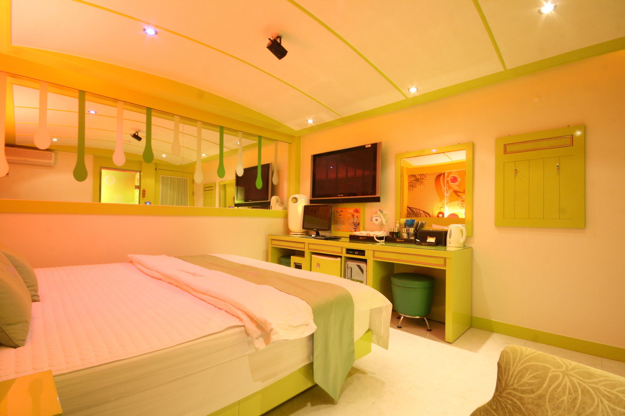 Hotel Andrest Пусан Экстерьер фото