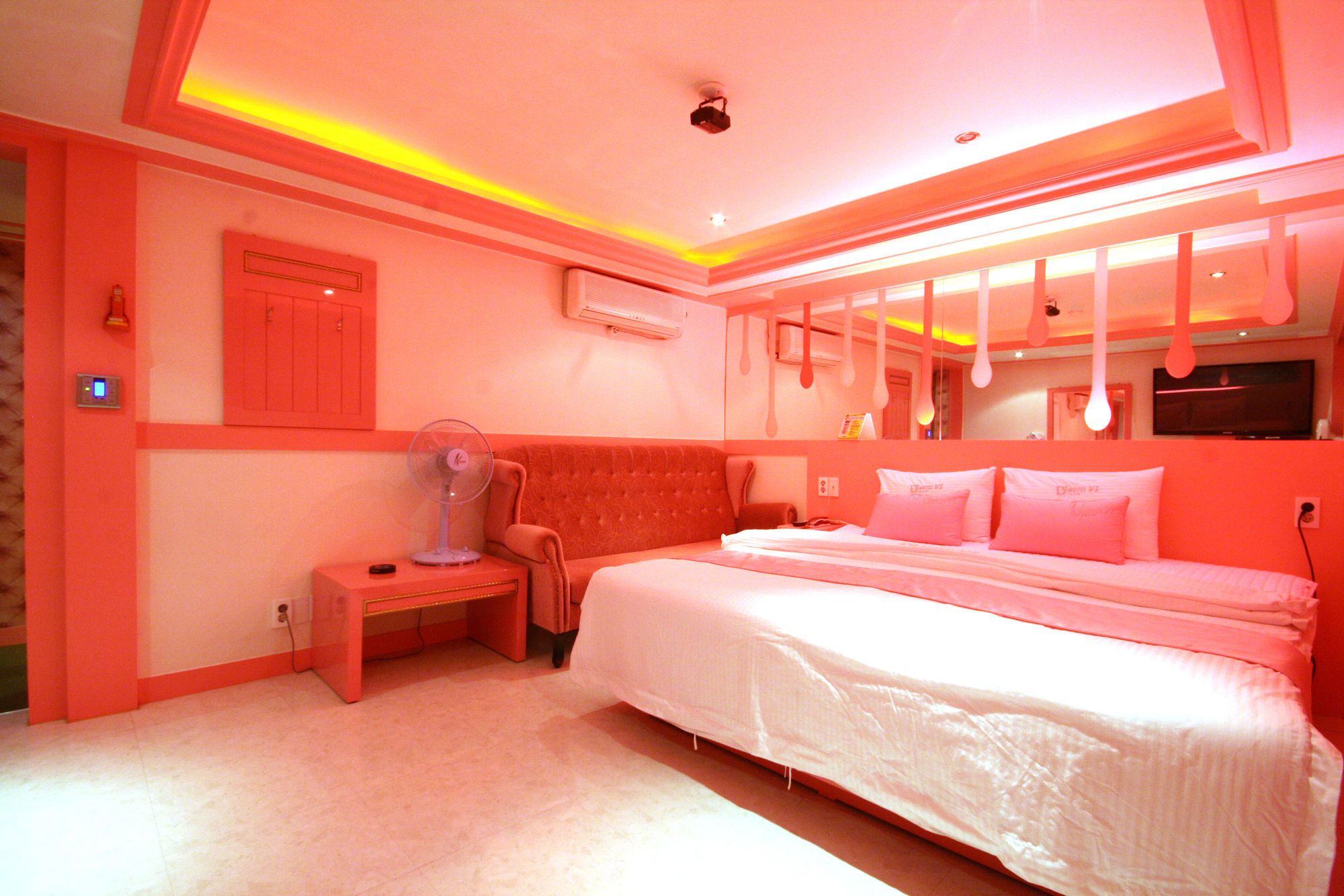 Hotel Andrest Пусан Экстерьер фото