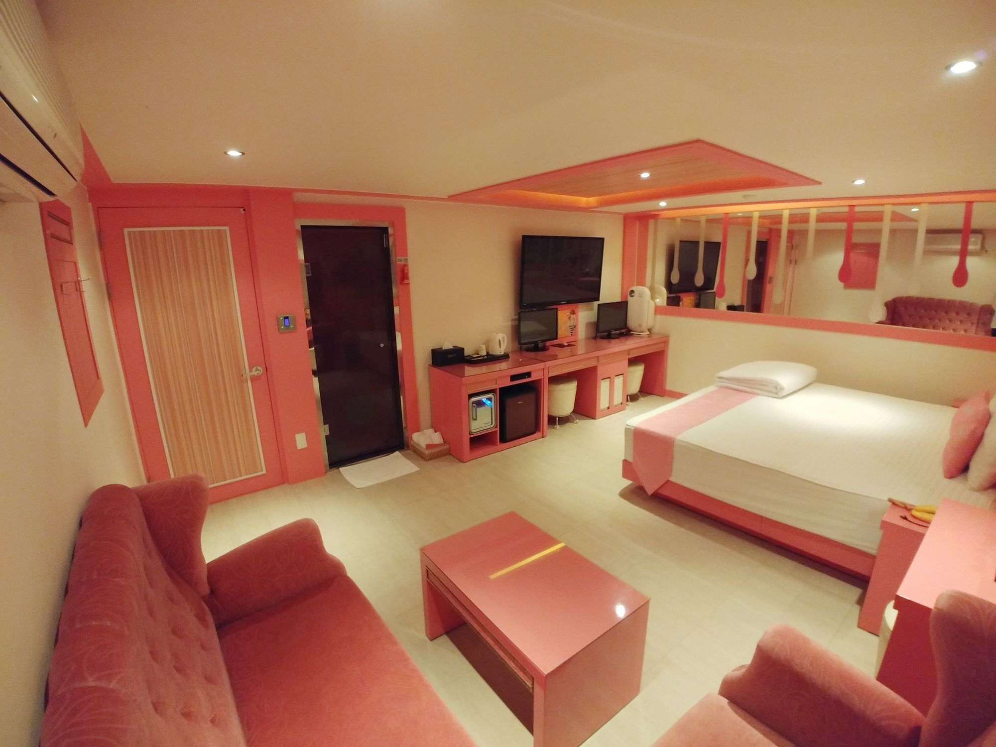 Hotel Andrest Пусан Экстерьер фото